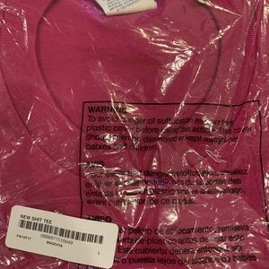 Supreme tee